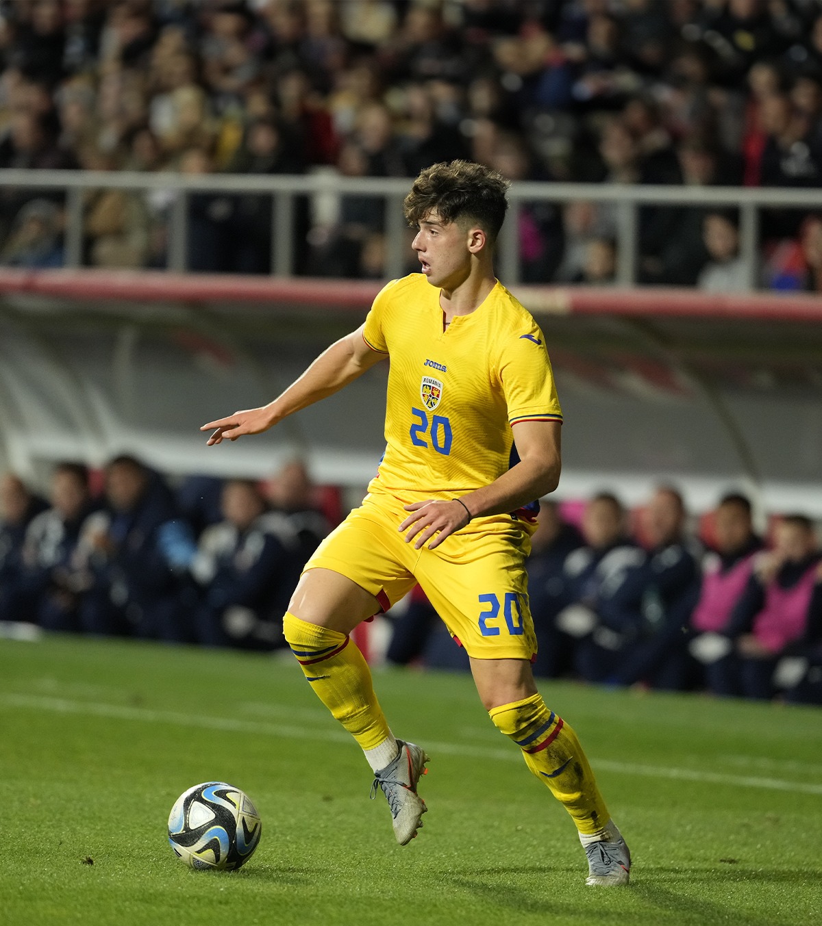 Povestea lui Ioan Vermeșan Surpriza lui Mircea Lucescu pentru barajul cu Turcia s-a prezentat italienilor: „Am sânge rece”