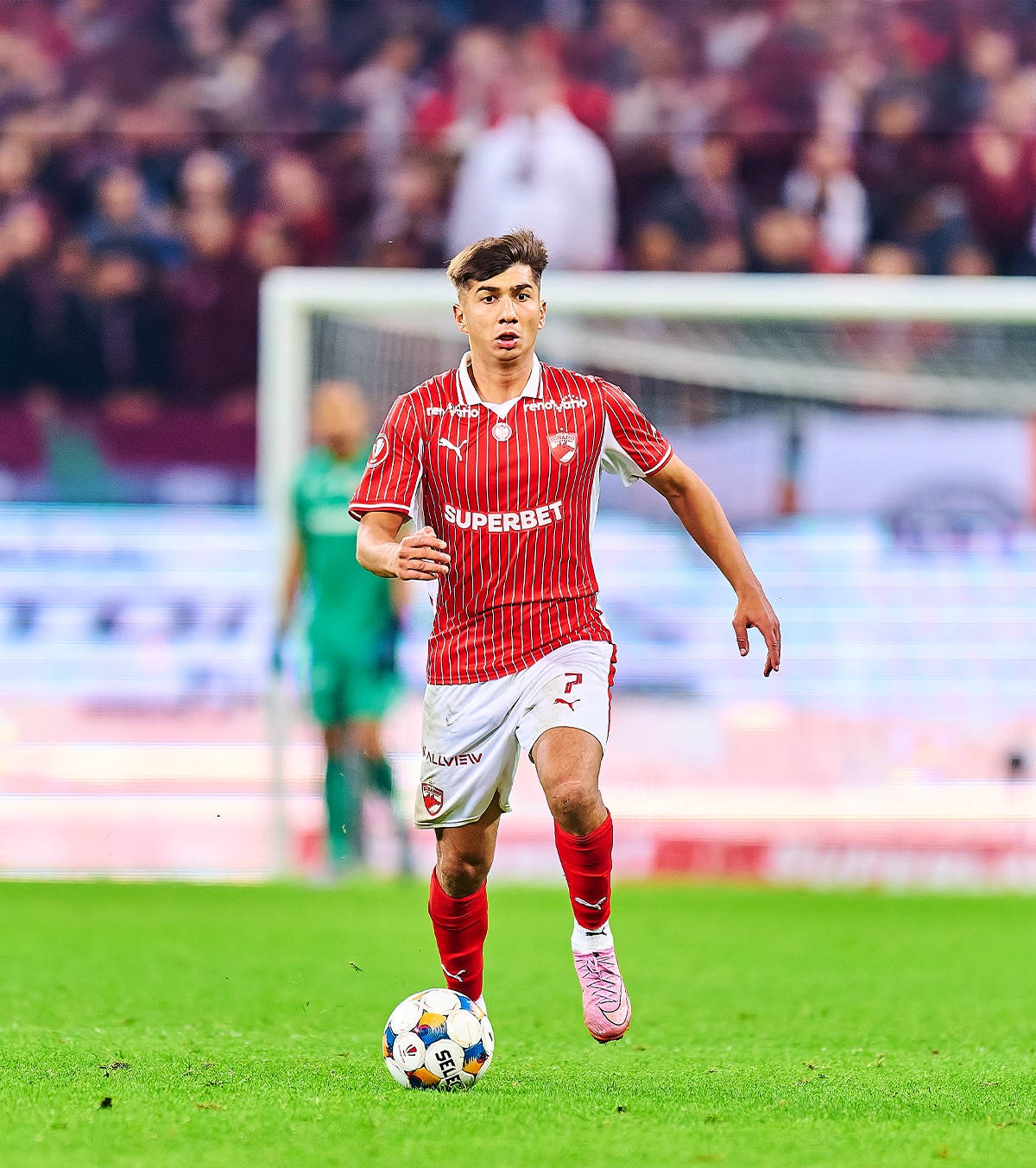 Căderea lui Musi   De la titularul U21 incontestabil al lui Dinamo, la postura de rezervă » Cine l-a înlocuit în primul „11” cu CFR