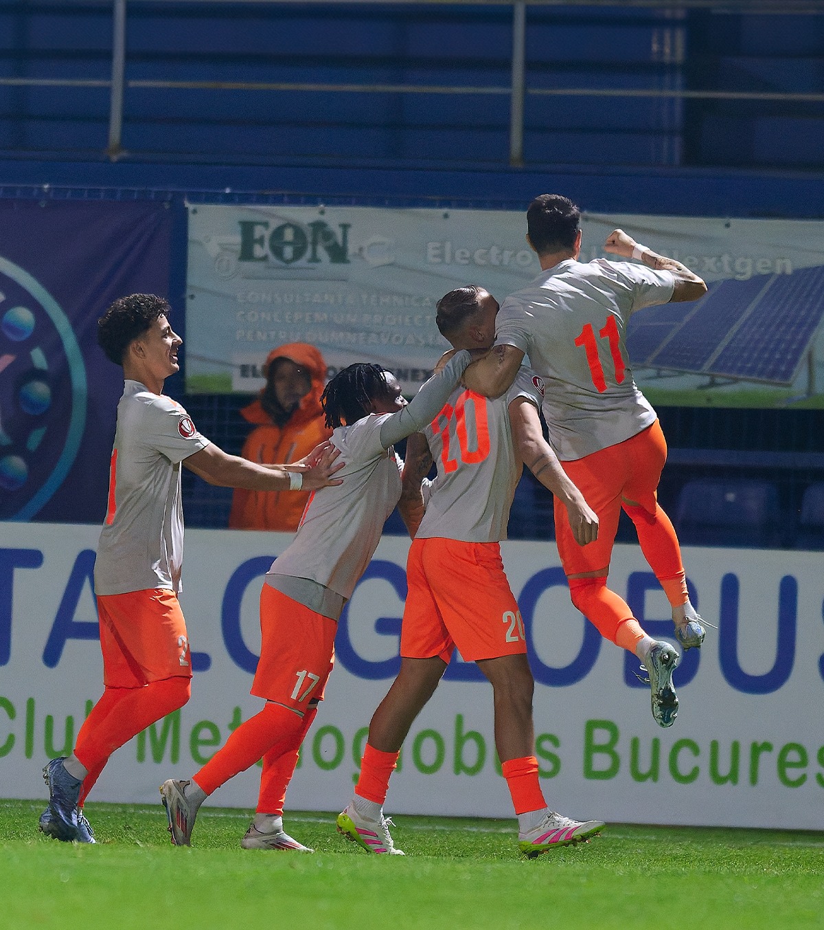 Ironie fină la adresa FCSB  Cum a promovat Metaloglobus al treilea duel împotriva campioanei » „Mitraliera” Florin Bratu, în fața rivalei de-o viață