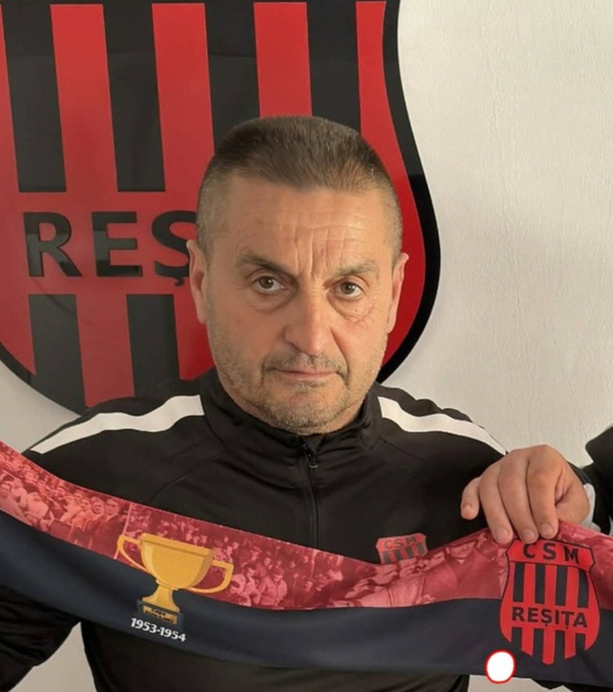 Schimbări înainte de play-out CSM Reșița are un nou antrenor, după plecarea lui Flavius Stoican. Croatul de la Câmpulung, demis după 3 etape!