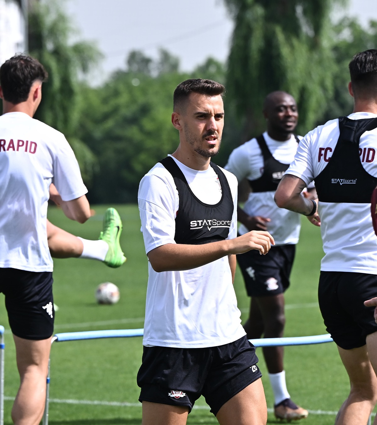 Răzvan Oaidă, în regres Cu cine se antrenează fostul mijlocaș de la Rapid și FCSB + De ce nu a jucat deloc în acest sezon