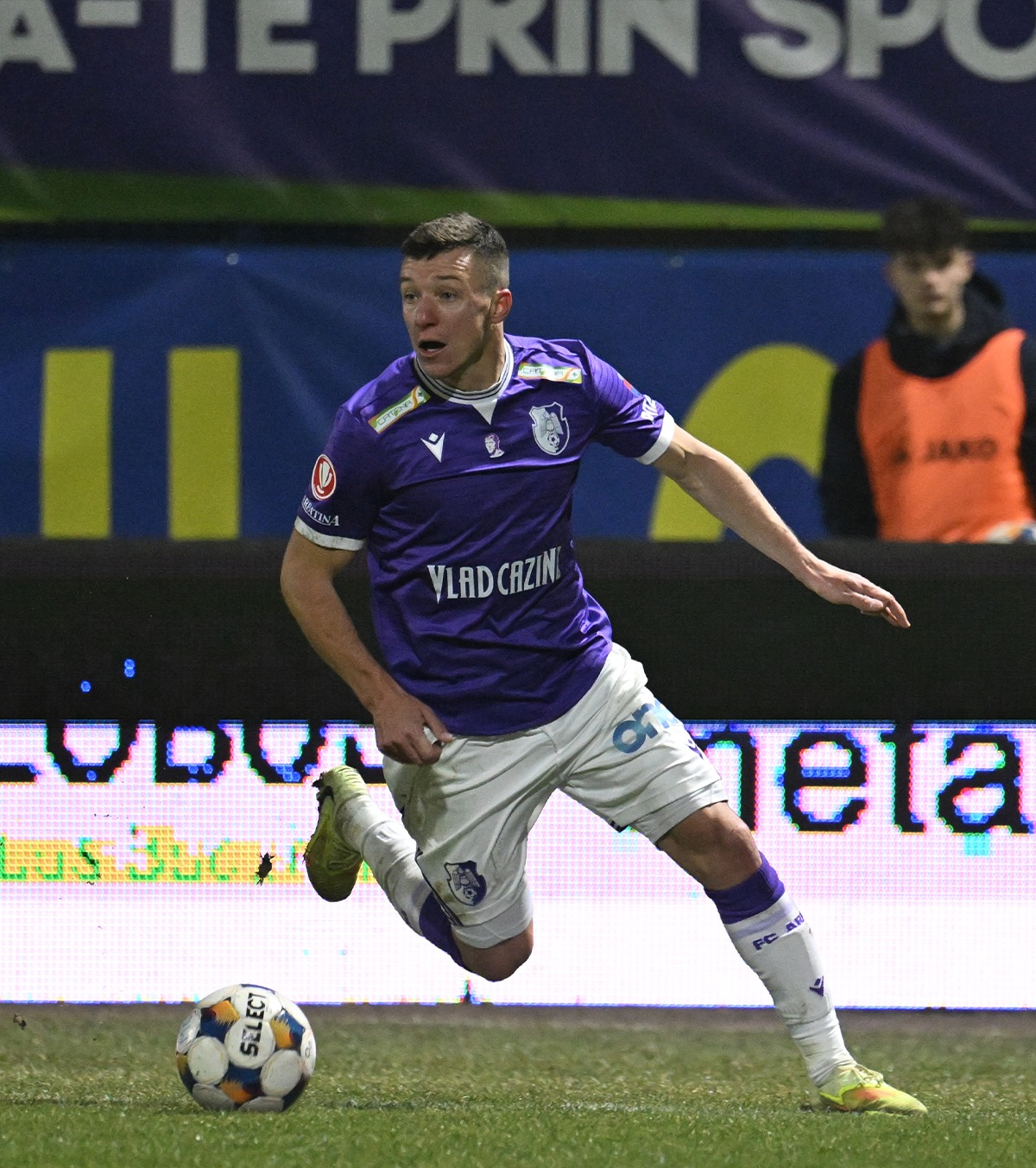 „Încercăm să repetăm ce a făcut Leicester” Vadim Rață, entuziasmat după victoria cu liderul U Craiova: „Ne priește tactica asta”