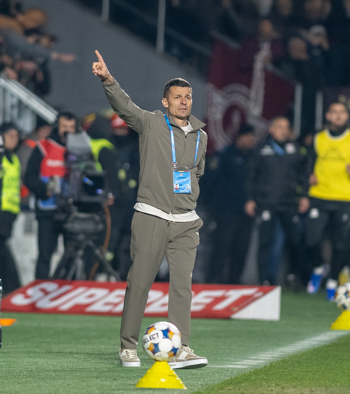 „Eram montați” Constantin Gâlcă , după victoria cu Dinamo: „S-a spus că jucăm prea defensiv...”