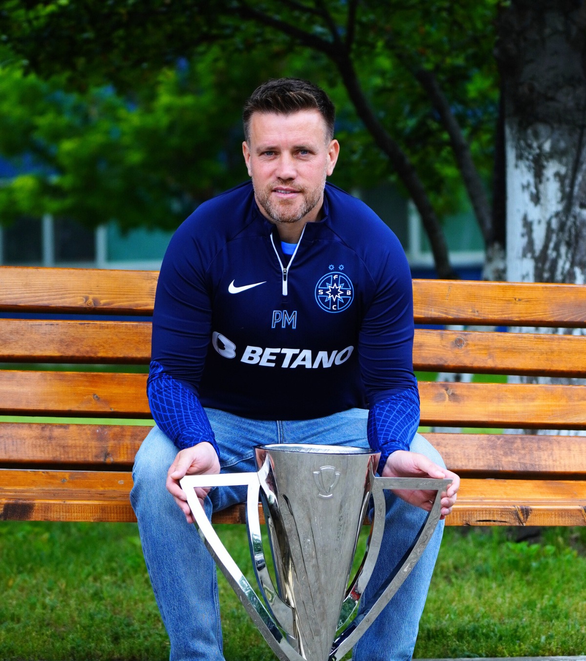 Pintilii ofertat de o echipă de play-off!  CE SURPRIZĂ: abia a demisionat de la FCSB, Pintilii e în discuții cu un club care are Cupa și Supercupa în palmares