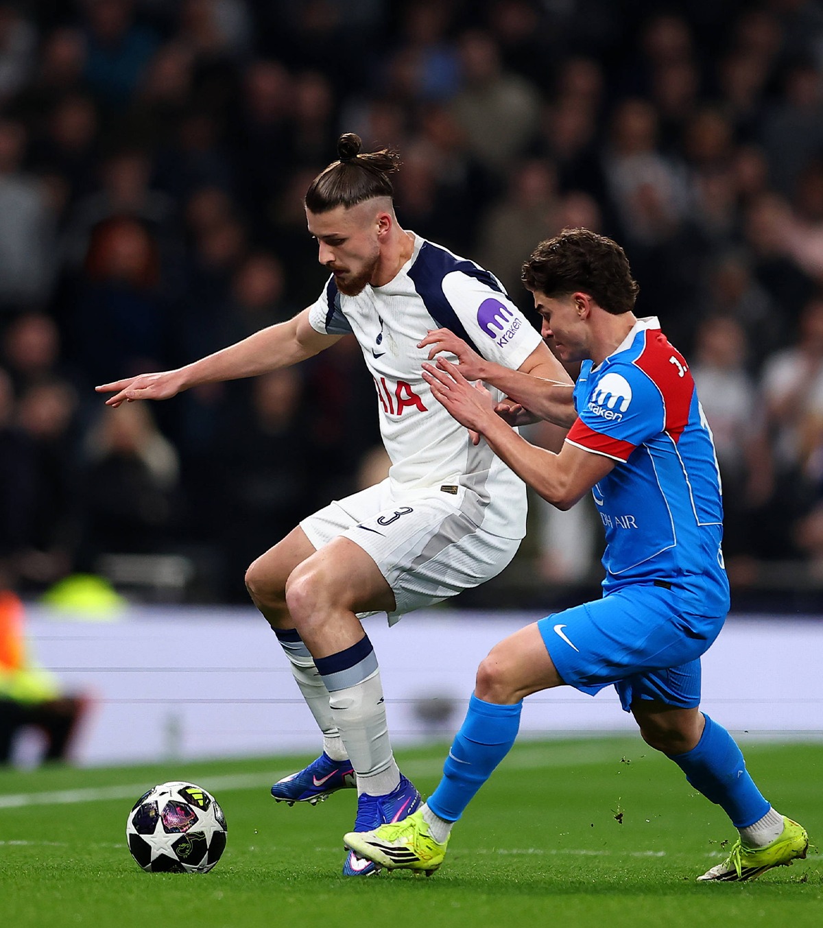 Drăgușin, arma secretă Poate ajuta naționala în baraj cu ce face acum la Tottenham? Ce îi place lui Igor Tudor la el!