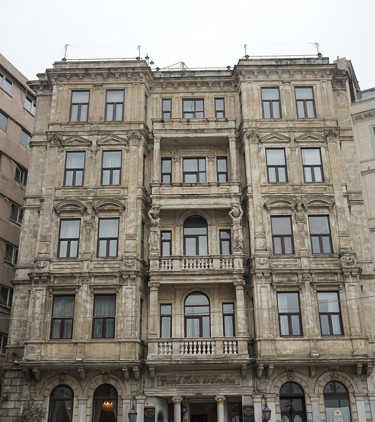 Tot aici după 103 ani FOTO+VIDEO. GOLAZO.ro a descoperit hotelul în care a stat România în 1923 la primul meci cu Turcia. E neschimbat!