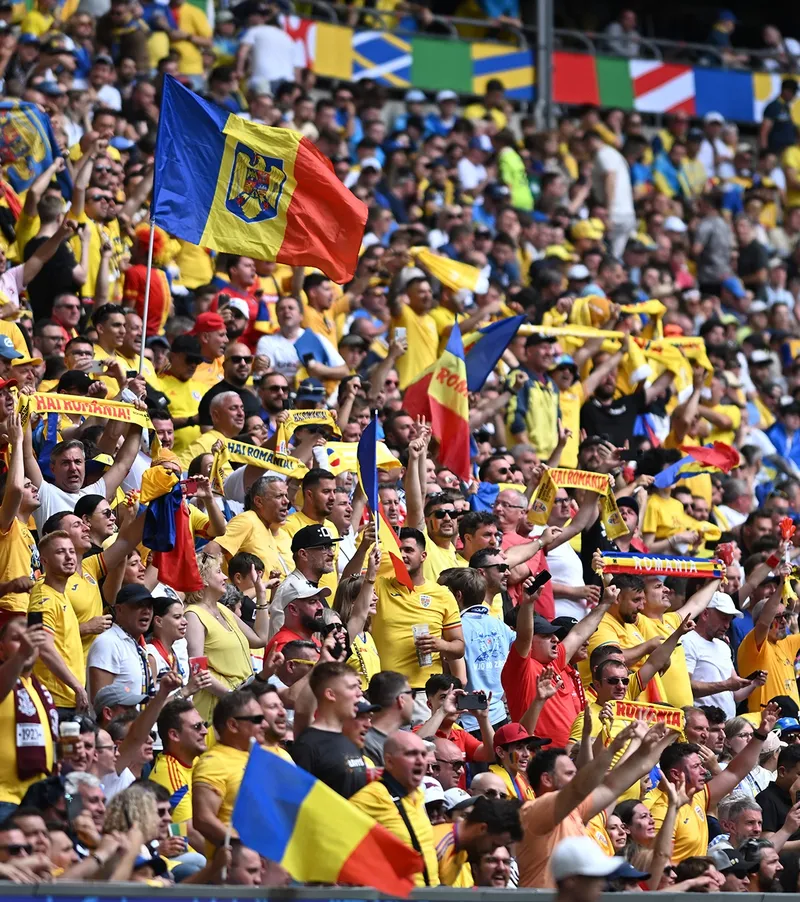 Ce surpriză pregătesc românii!  Fanii fac scut în jurul fotbaliștilor tricolori. Detaliu de ultimă oră despre ce va fi la Istanbul
