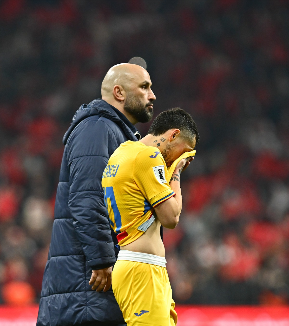 A greșit Lucescu? VIDEO+FOTO. Legendele au remarcat  reacția lui Stanciu: „Sigur se aștepta să fie titular”