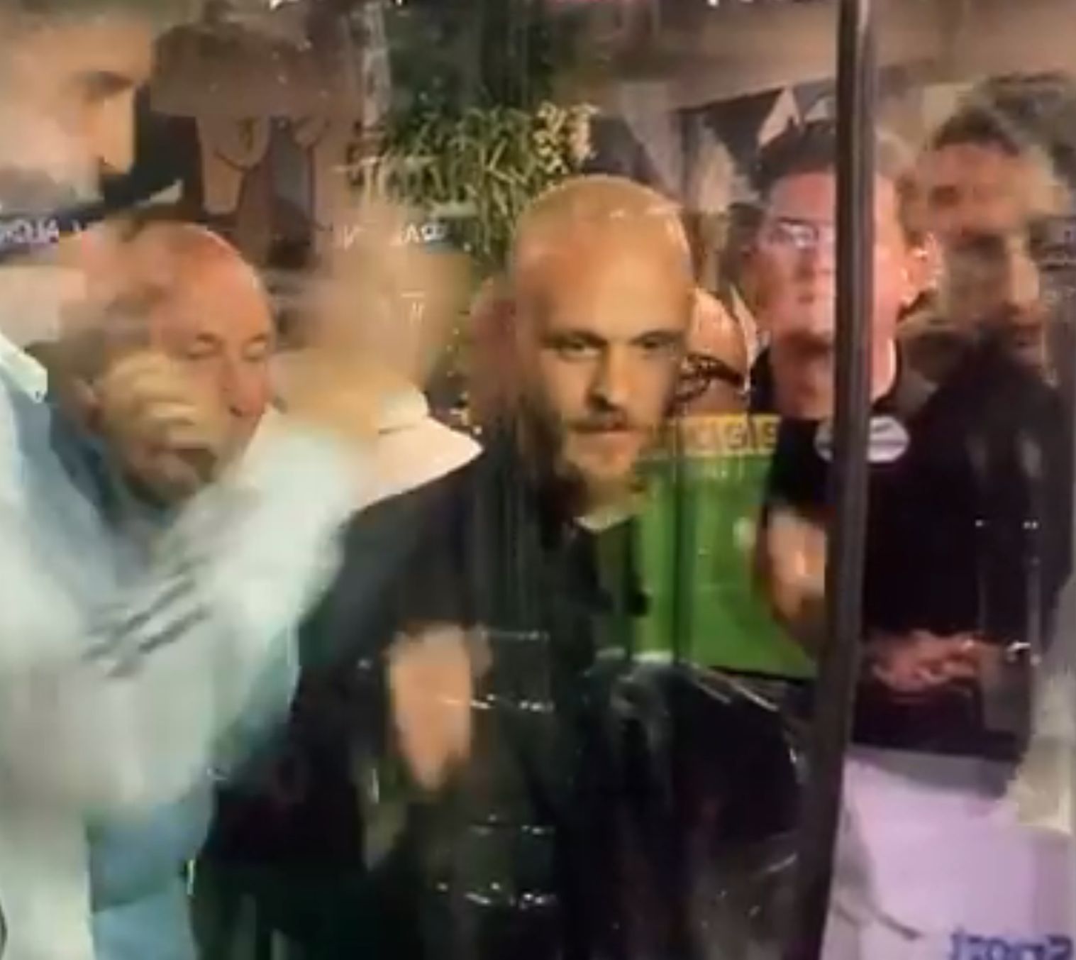 „I-am dat mesaj lui Dzeko” Dimarco despre imaginile criticate de bosniaci: „Cum am putea fi  aroganți, dacă nu am mai fost la Mondial de 12 ani?”