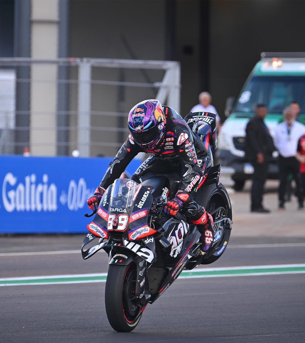 „Am mers all-in și am căzut la 200 km/h” VIDEO. Final dureros de celebrare pentru Jorge Martin, după victoria din sprintul de la Austin