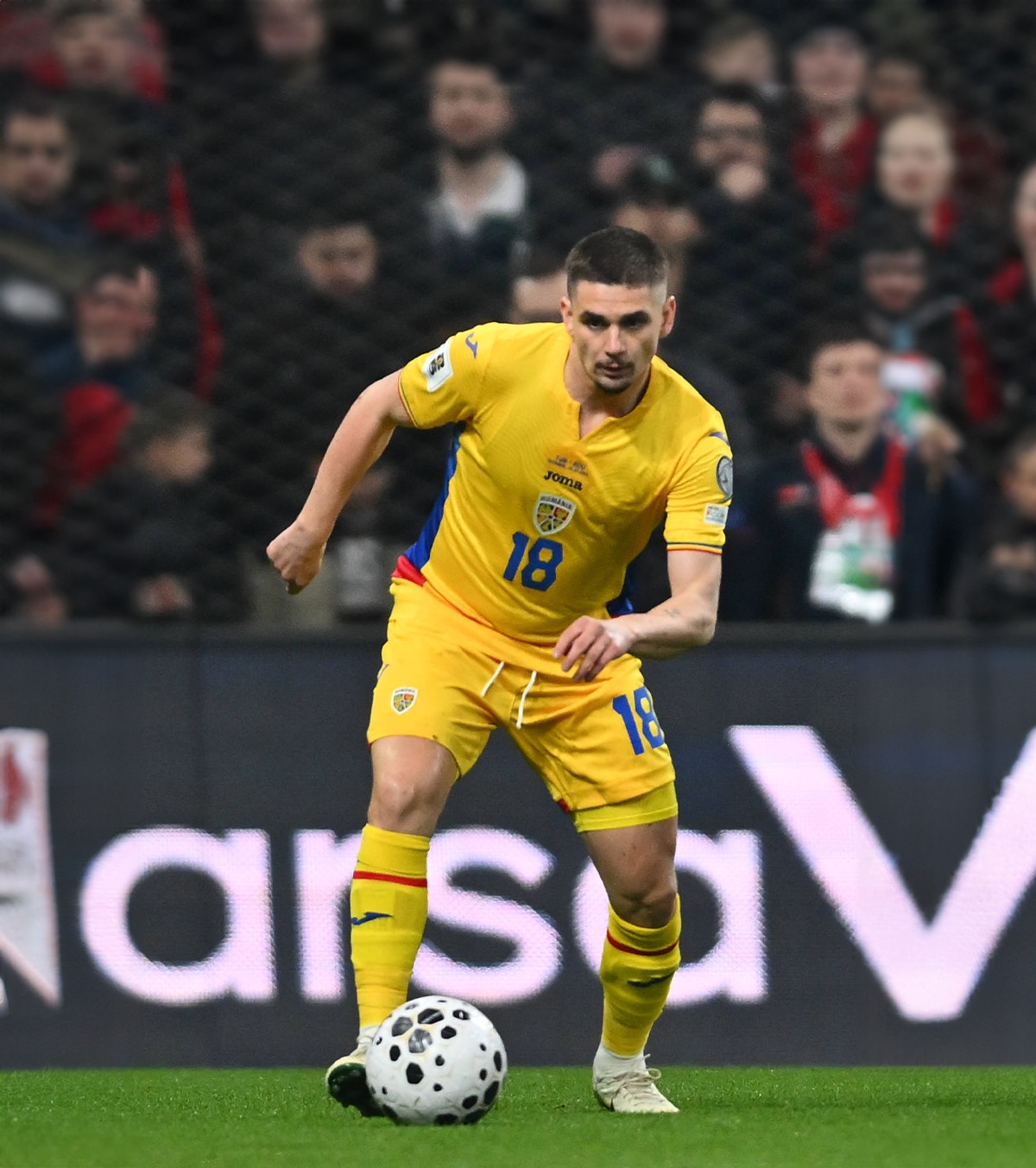 Răzvan Marin a refuzat banderola Un nou episod din controversa căpitanilor la amicalul cu Slovacia