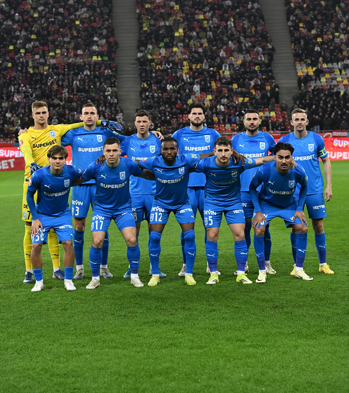 Probleme pentru Craiova  Trei jucători importanți ai oltenilor sunt indisponibili pentru derby-ul cu CFR Cluj