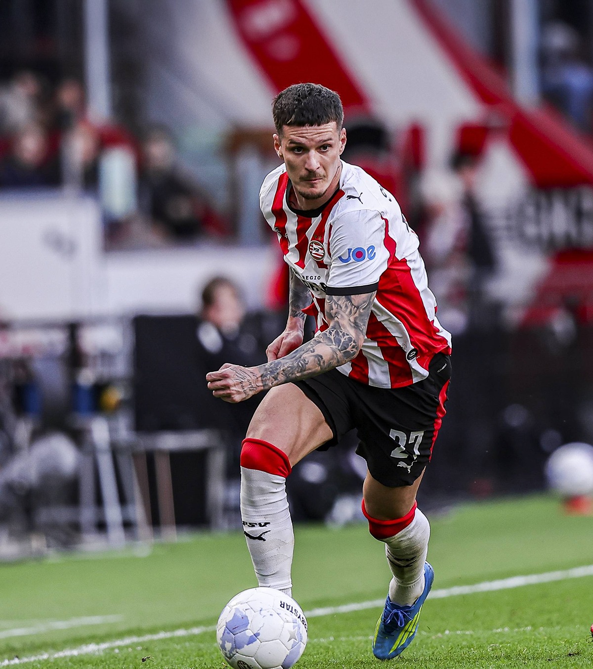 Dennis Man, aproape campion VIDEO. PSV a câștigat un meci nebun,  cu 7 goluri » Cum poate cuceri titlul încă de duminică