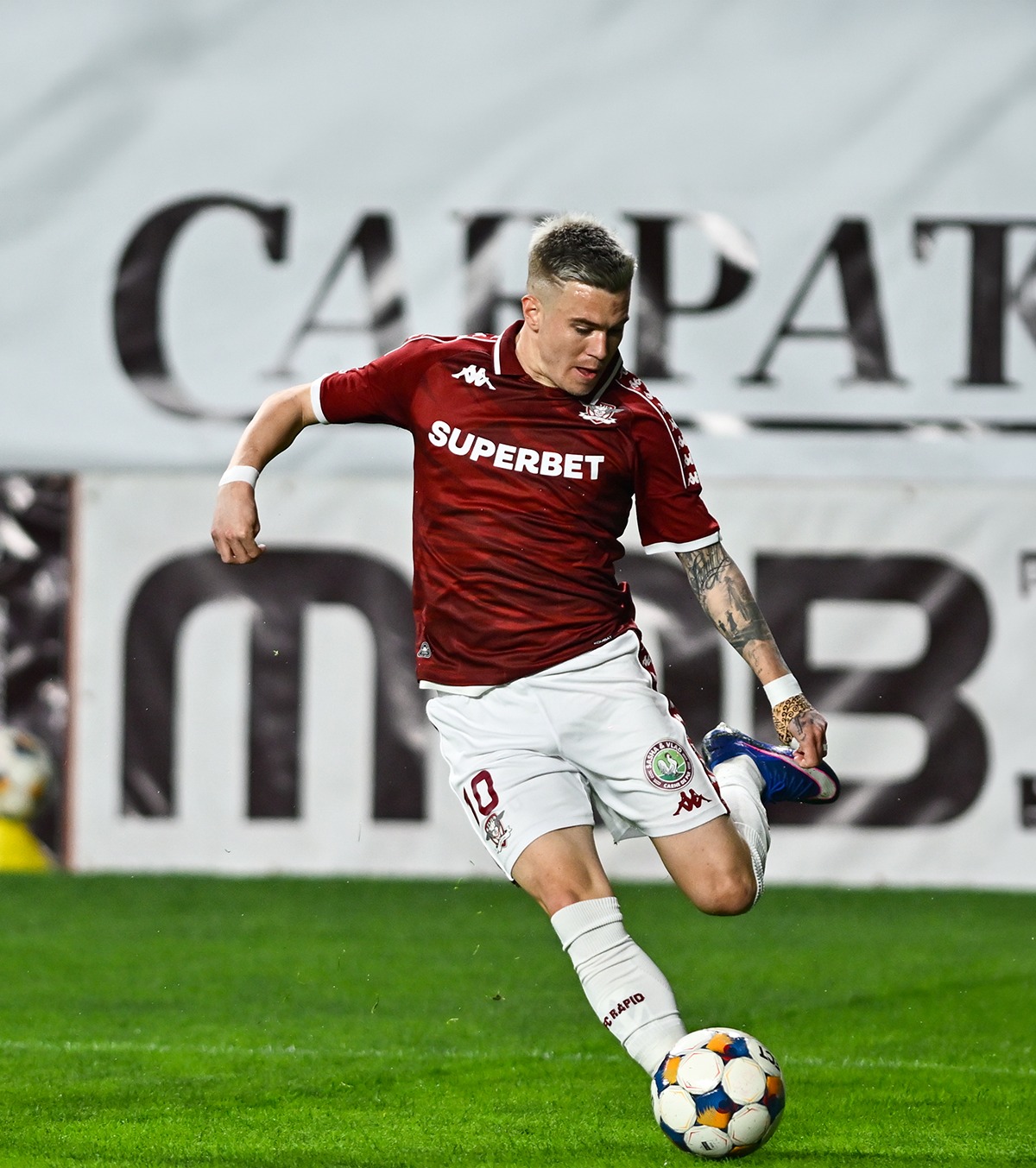 „Deja e prea mult” Petrila intervine după incidentul cu ultrașii de la Rapid - U Cluj: „Un gest deplasat. Să dai într-un jucător...”