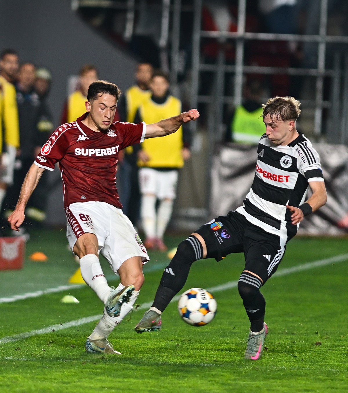 „Nu știu ce poate face Gâlcă” Fostul golgheter de la Rapid îi pune la zid pe jucători: „Ieșiți din formă în plin sezon”