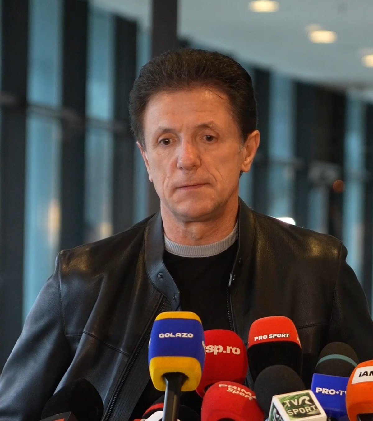 „Interesul naționalei, mai presus decât propria viață”  Gică Popescu,  plin de recunoștință față de Mircea Lucescu