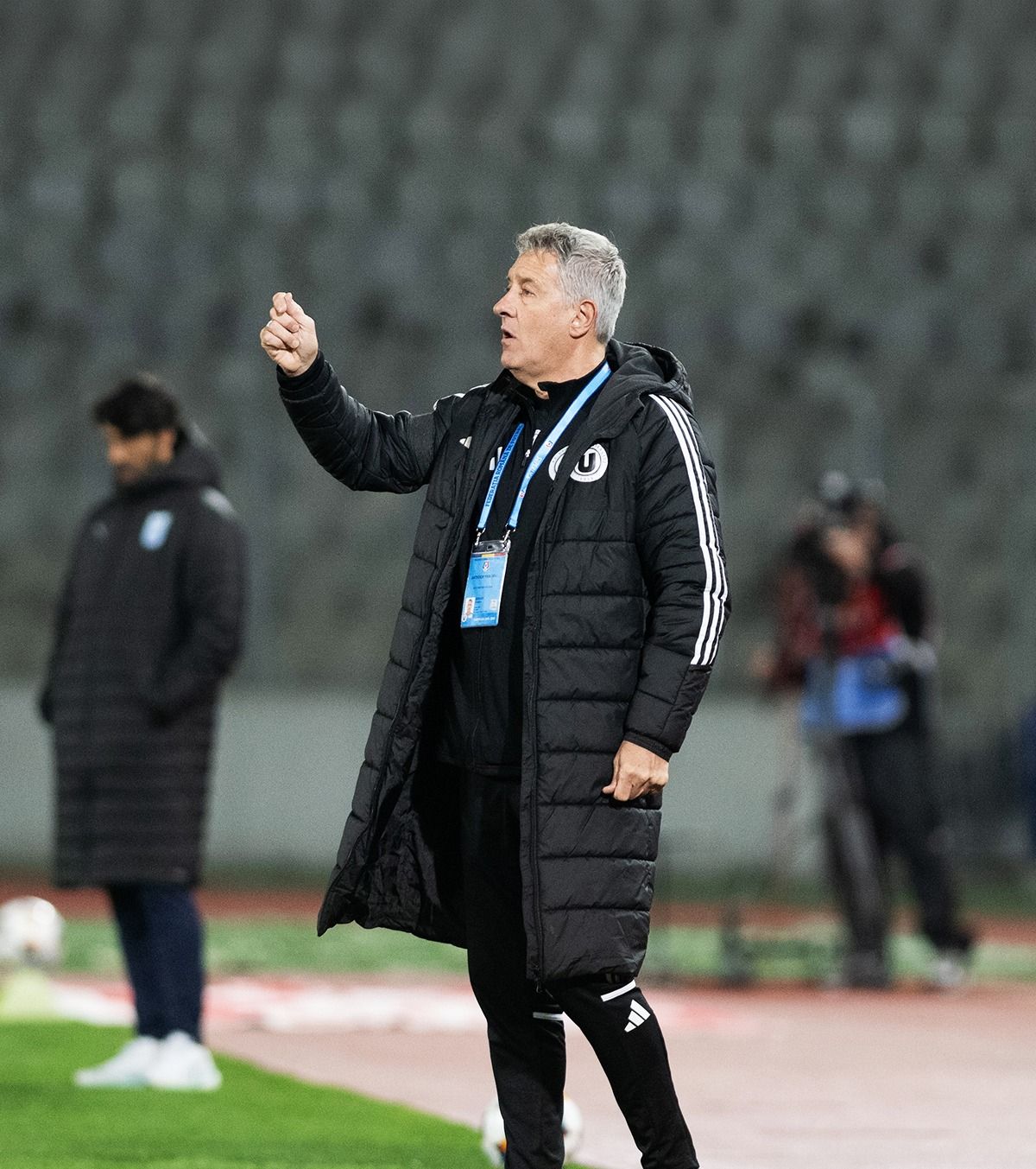 „Nu trebuie să visăm” Bergodi rămâne cu picioarele pe pământ, după victoria cu Craiova: „E echipa mai bună”