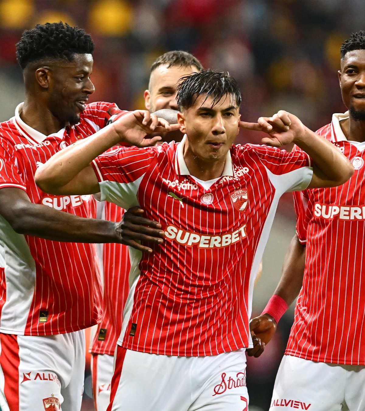 „Lumea nu știe” Motivul pentru care Alexandru Musi nu dă randamentul așteptat de fanii lui Dinamo: „Nu te lasă să-ți faci jocul 100%”