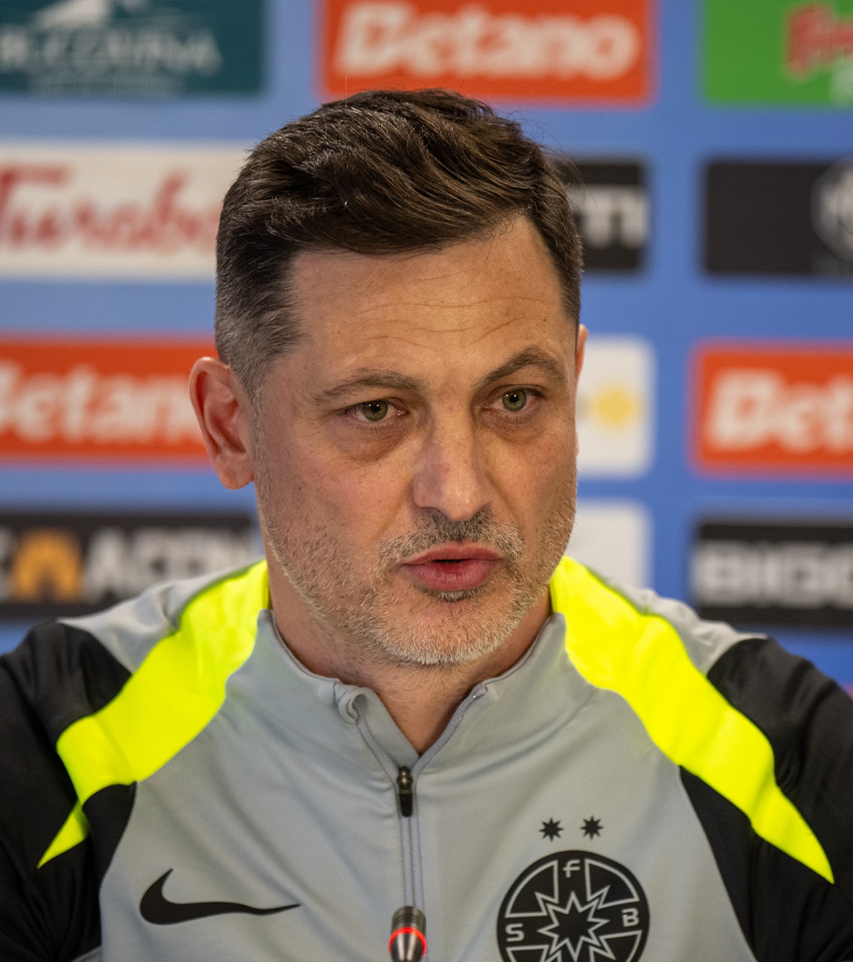 Mirel Rădoi, analiză intensă Cum a pregătit tehnicianul de la FCSB partida cu Farul: „Ne-am uitat la ce a făcut Flavius Stoican”