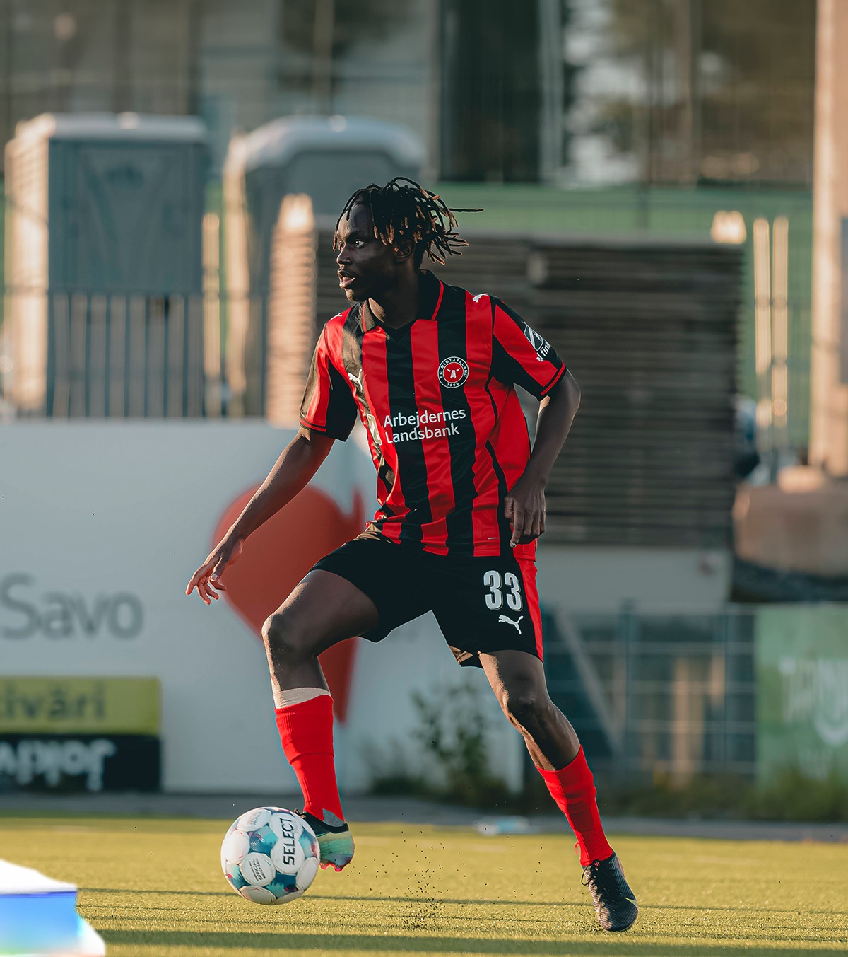 Înjunghiat și operat de urgență!  Incident șocant în Danemarca. Jucătorul lui Midtjylland, aproape să își piardă viața