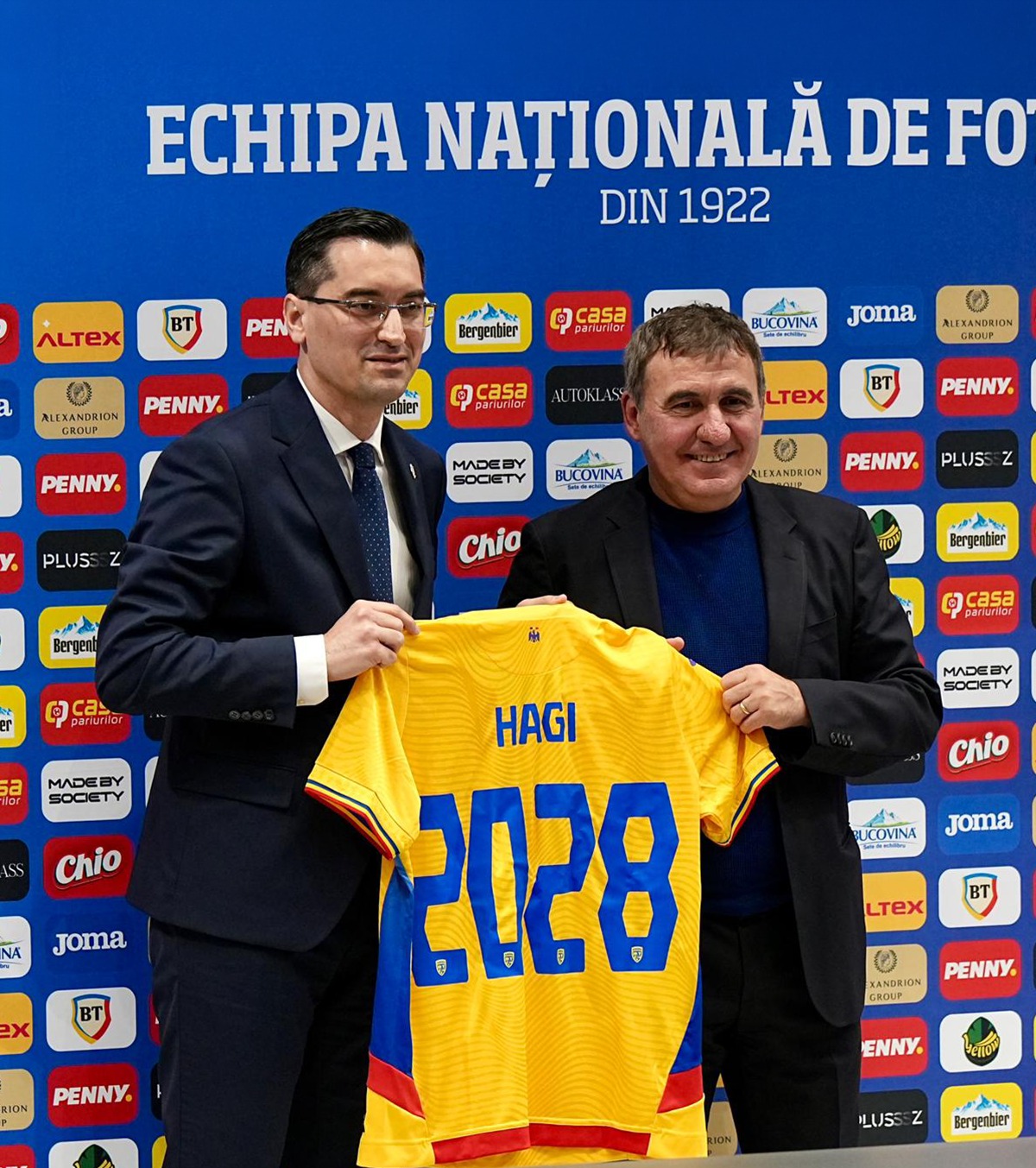 Hagi, prima decizie importantă  Ce va face „Regele” după instalarea pe banca naționalei: „Tot timpul îmi repetă asta”