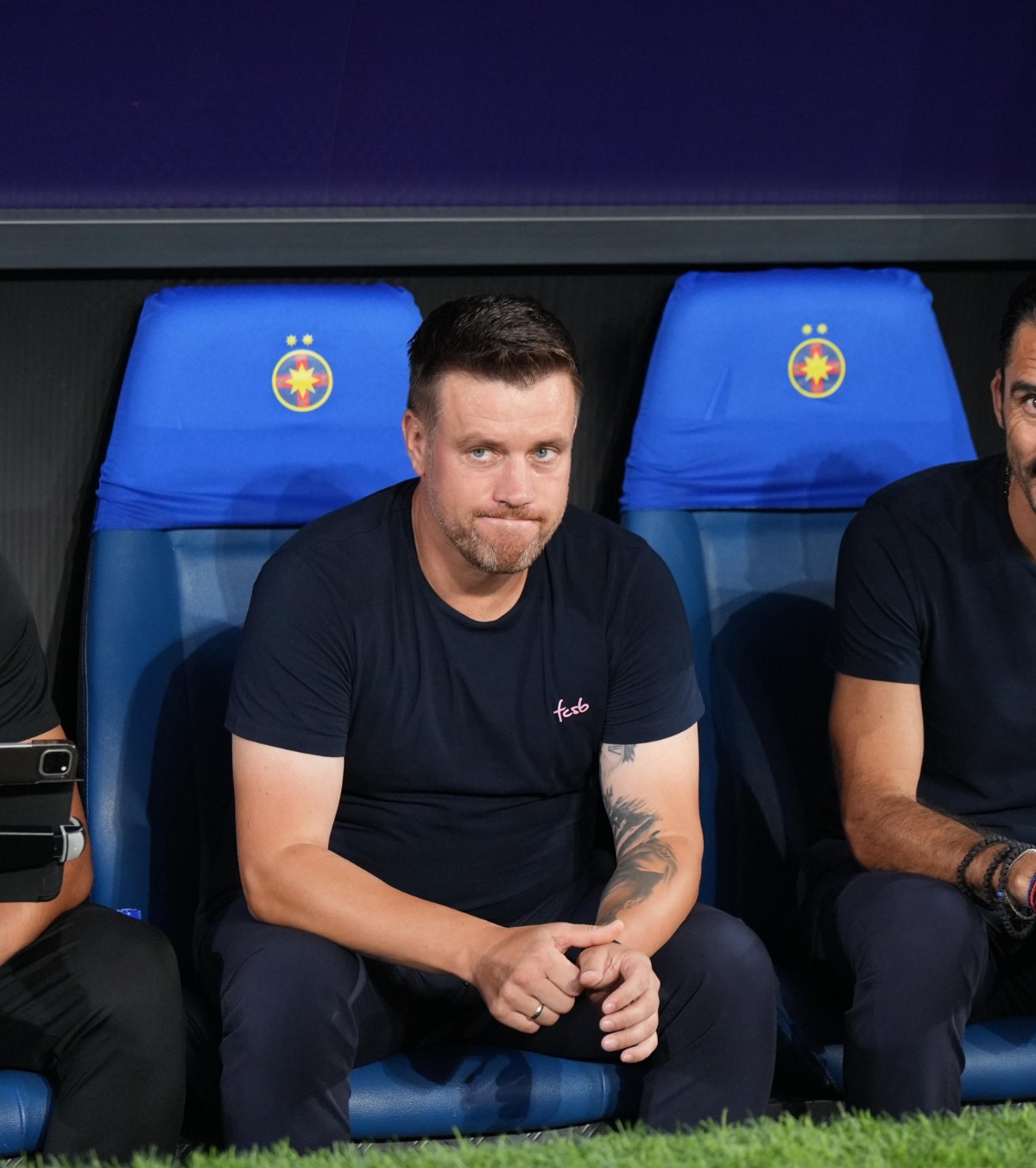 „Faci ceva, nu lași echipa!” Rădoi, pus la zid de Pintilii după plecarea de la FCSB: „Dacă ai venit să ajuți, ajută până la final!”