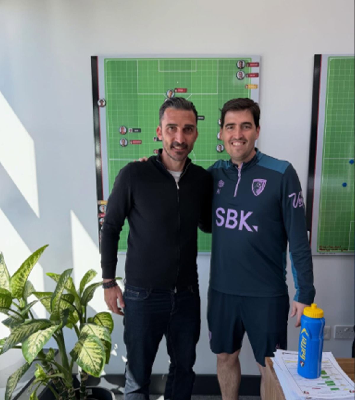 Întâlnire surpriză FOTO. Unde a fost surprins Charalambous după ce a refuzat să revină la FCSB