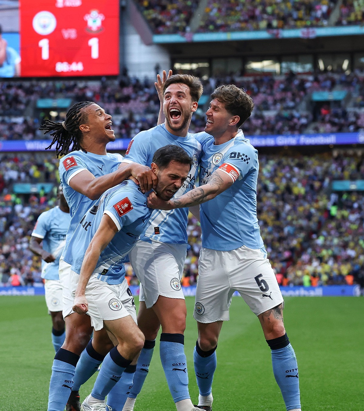 City, în finala Cupei  Trupa lui Guardiola s-a impus în ultimele minute și continuă cursa spre triplă