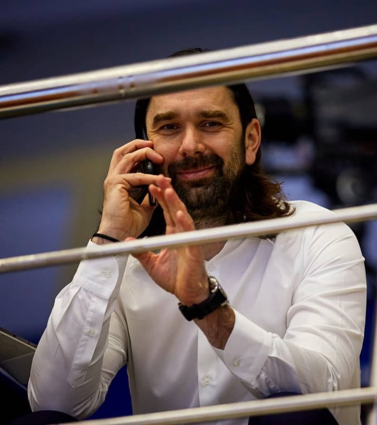 „Dacă aș fi copil, m-aș apuca de handbal”  Noul președinte al FRH, după performanța reușită de CSM București: „Sunt emoții frumoase”