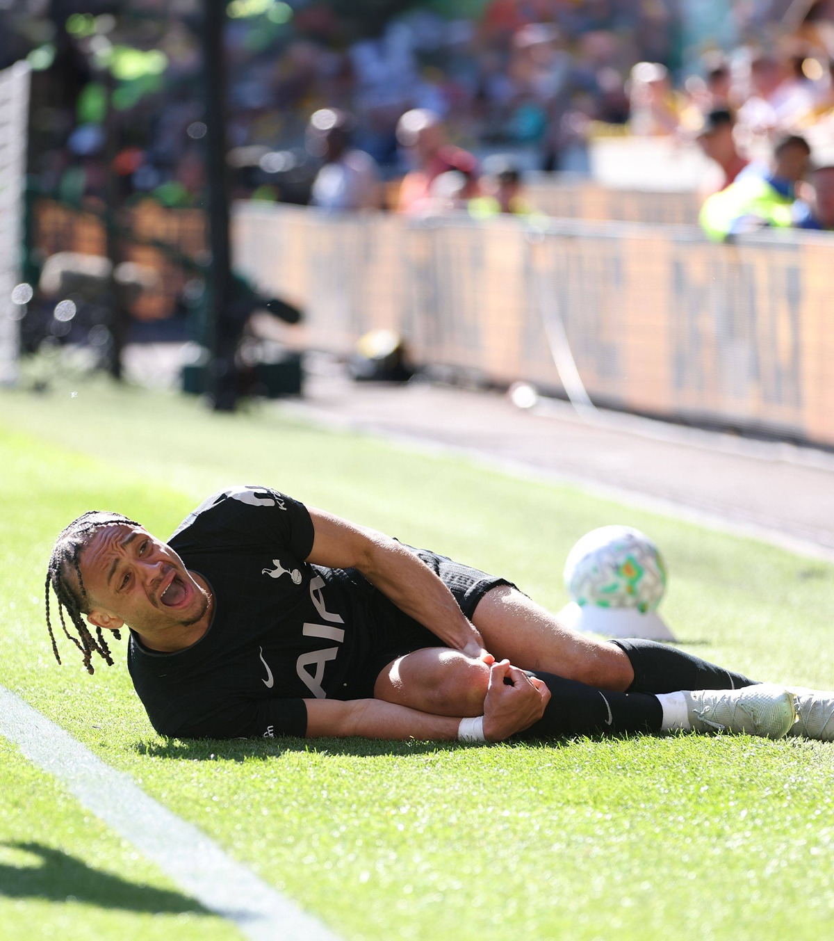 Dramă la echipa lui Drăgușin Încă un star de la Tottenham a suferit o ruptură de ligamente încrucișate.  Numărul de accidentări e incredibil!