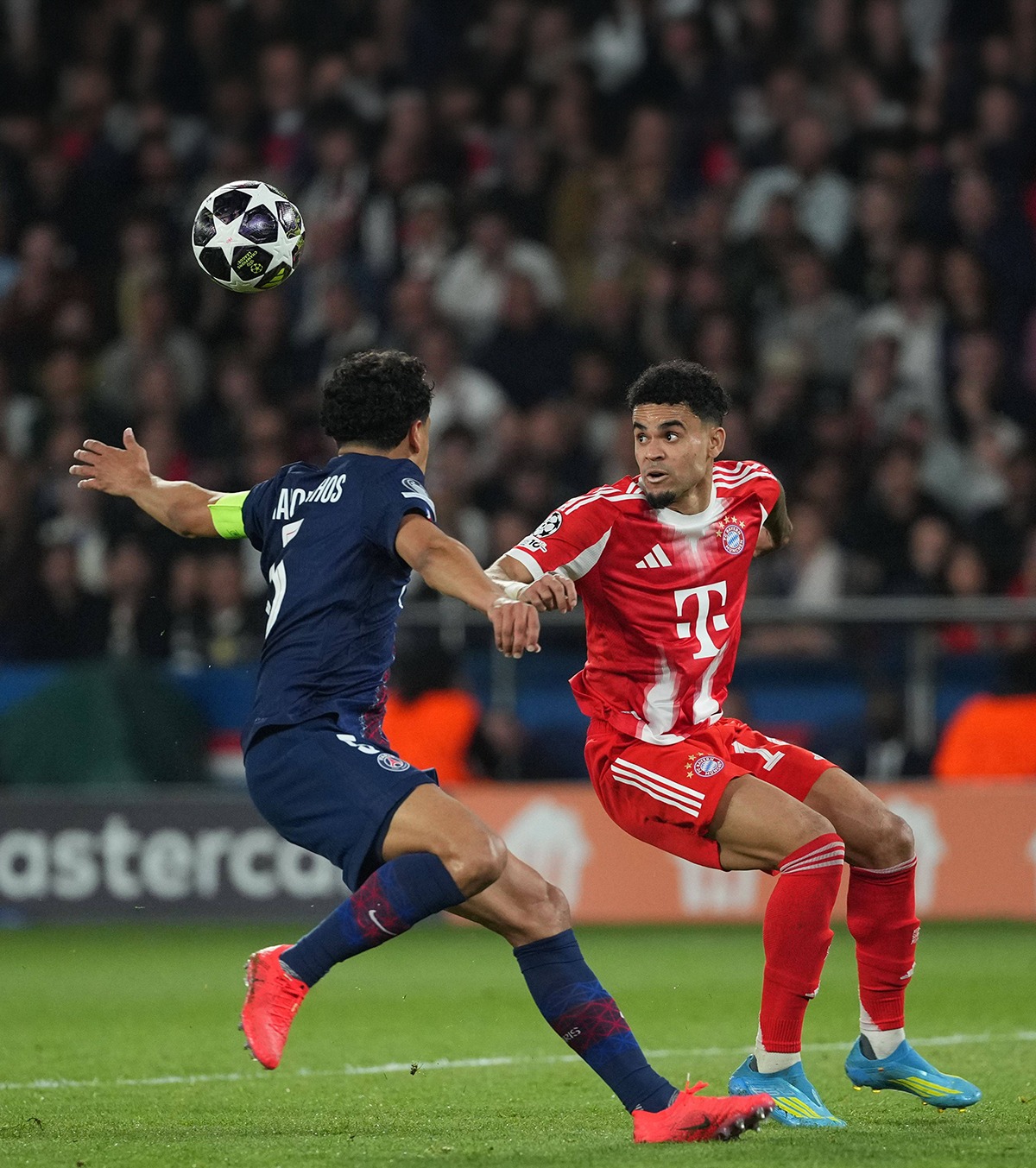 „Jocul secolului” Vedetele fotbalului, vrăjite de PSG - Bayern 5-4. Thierry Henry: „Înnebunești! N-a fost asta? Nu-mi pasă!”