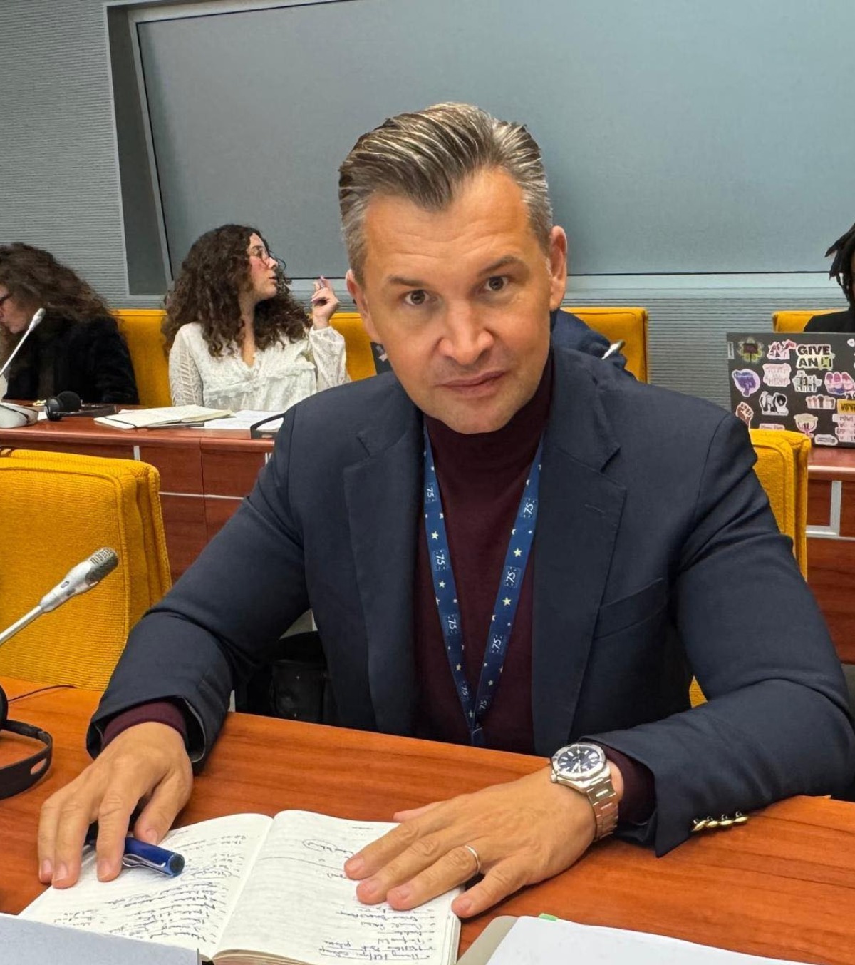 „Politicul nu are ce căuta în sport” Deputatul PNL exultă după ce „Legea Novak” a fost respinsă: „Populismul extremiștilor de la AUR a fost demontat!”