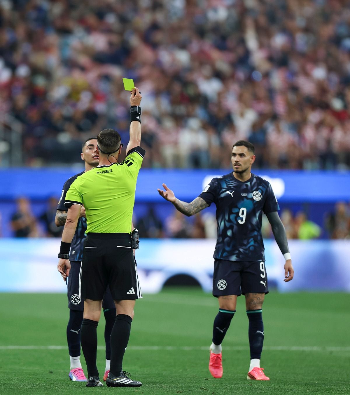 O NOUĂ PREMIERĂ LA CM 2026 FOTO: Noua regulă FIFA a fost aplicată la duelul SUA - Paraguay » Jucătorii și fanii, derutați
