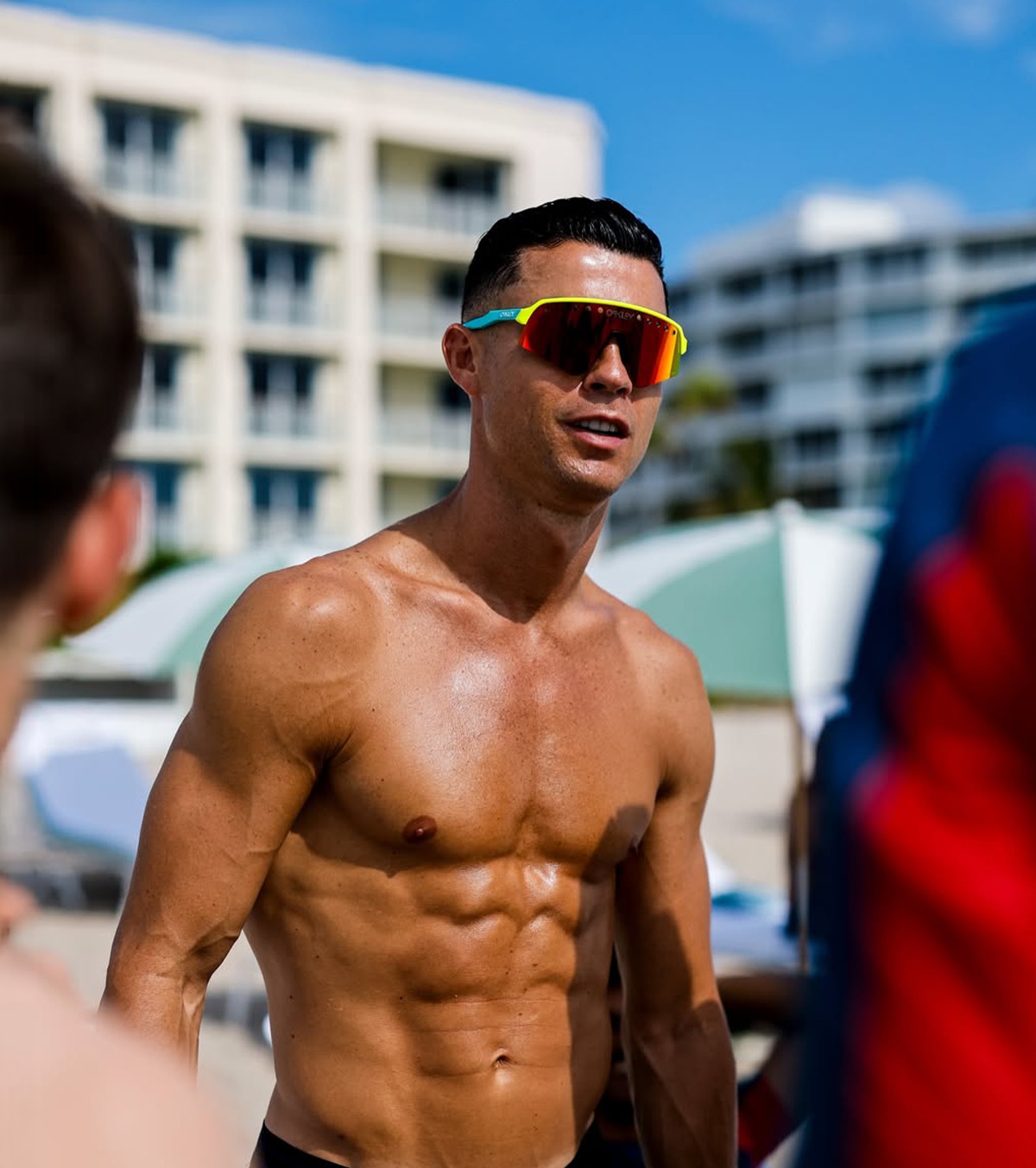 „Nu e Photoshop” FOTO. Cristiano Ronaldo și-a uluit colegii portughezi cu fizicul său de invidiat, la 41 de ani: „Eu am 26 și nu arăt așa!”