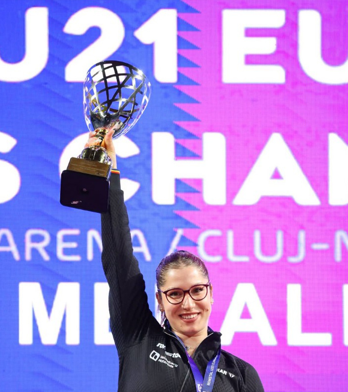 Bianca Mei-Roșu, ce performanță! FOTO+VIDEO. Românca a făcut spectacol la Europenele U21 de la Cluj-Napoca!  Aur la simplu și argint la dublu