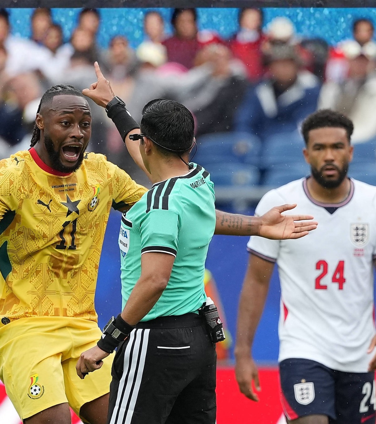 Anglia e protejată la Mondial? Și analiștii insulari cred că Ghana merita un penalty împotriva naționalei lor: „Ni s-a oprit inima”