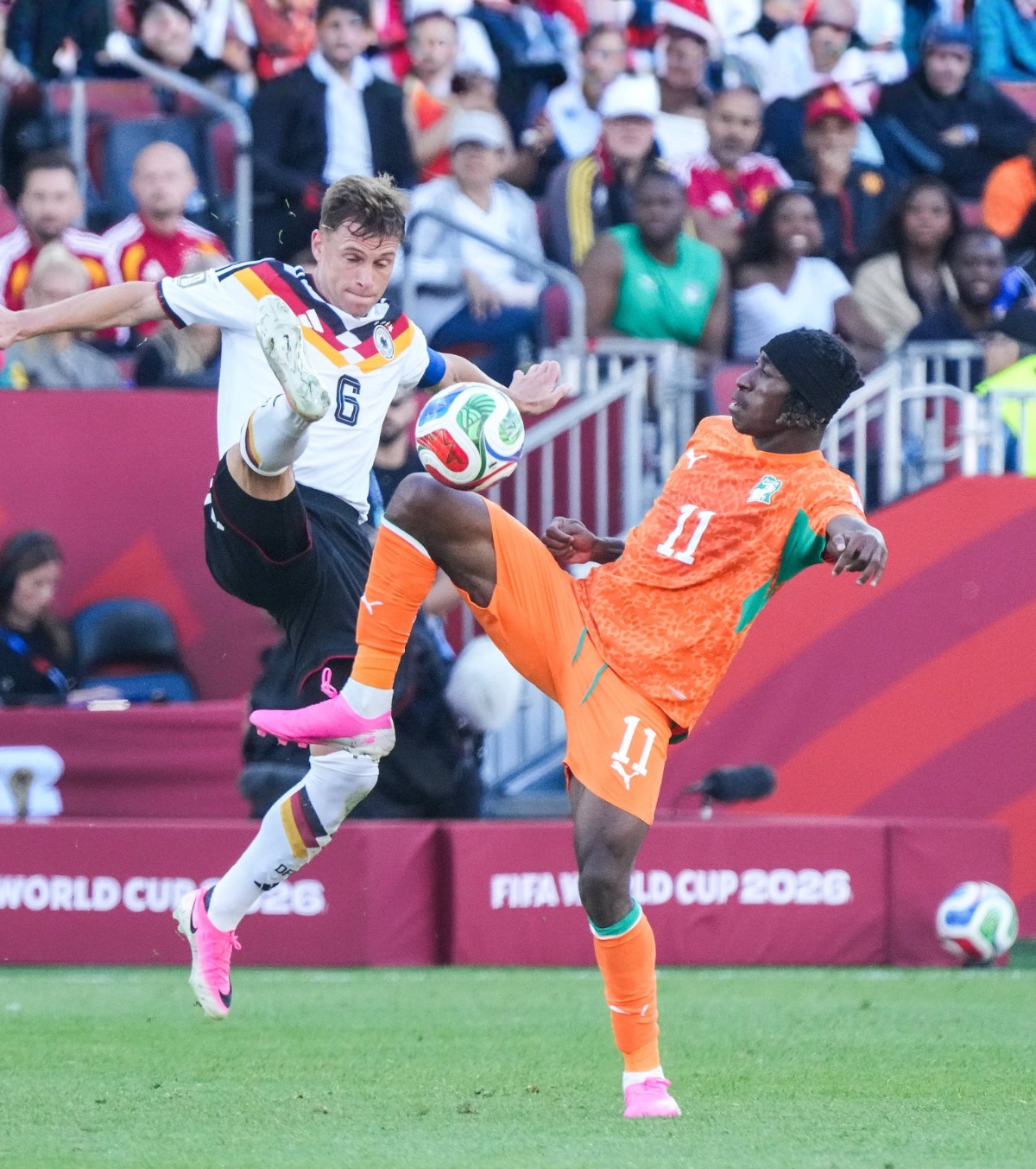 „Stil african, sălbatic” Comentariul lui Schweinsteiger asupra ivorienilor la Mondial, considerat discriminator: „Stereotipuri rasiste”