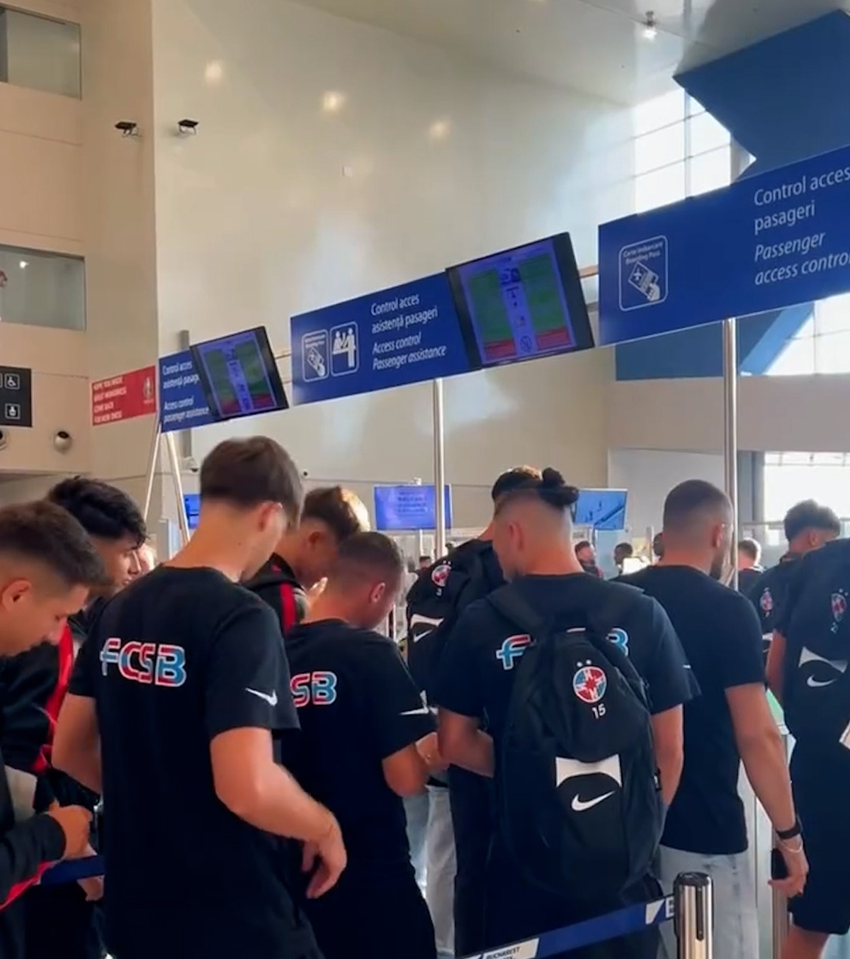FCSB a plecat în cantonament Elevii lui Marius Baciu se vor pregăti în  Olanda pentru noul sezon » Amical cu o formație de Champions League