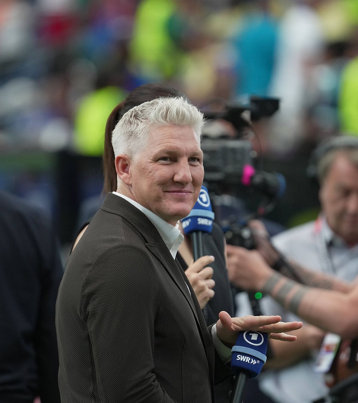 „Mă refeream la fotbal, nu la oameni” Cum se apără Bastian Schweinsteiger în fața acuzațiilor de rasism