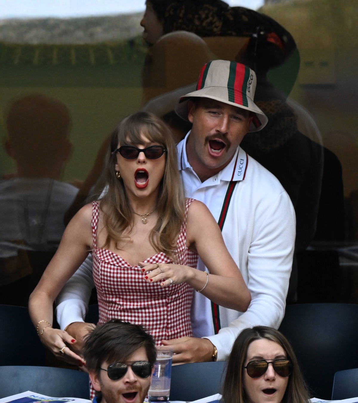 Taylor Swift și Travis Kelce, gest fabulos înainte de nuntă! Au donat 26 de milioane de dolari către peste 20 de organizații caritabile!