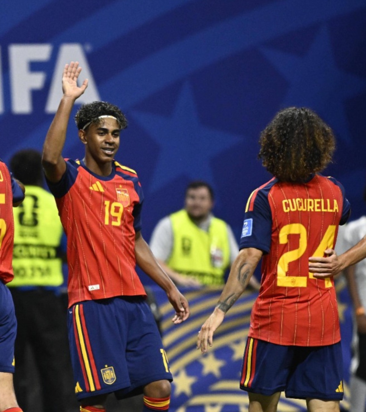 „Îl mănânc de viu!” Lamine Yamal îl avertizează pe Cucurella după transferul fundașului la Real. La Mondial se pregătește El Clasico