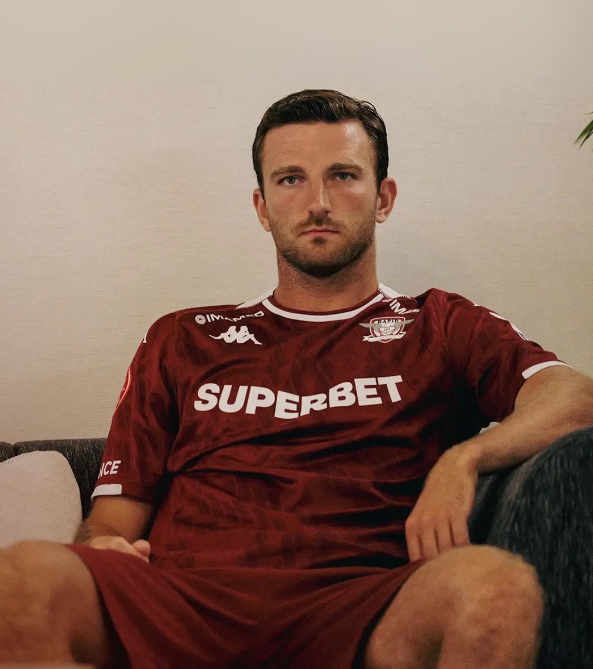 „Voi rămâne același” Lars Kramer, pregătit să preia banderola de căpitan la Rapid: „Sunt genul de lider” » Ce spune despre pregătirea cu Daniel Pancu
