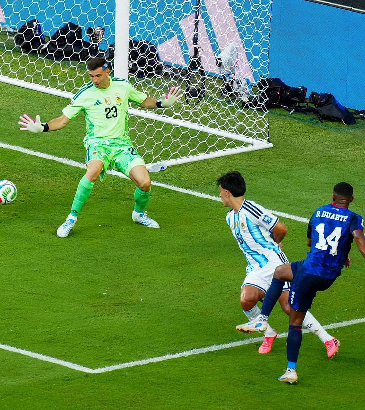 Messi, analiză dură după Argentina - Capul Verde Căpitanul „pumelor”, nemulțumit: „Sunt multe de corectat”. Ce a observat, mai ales negativ. Și o bilă albă