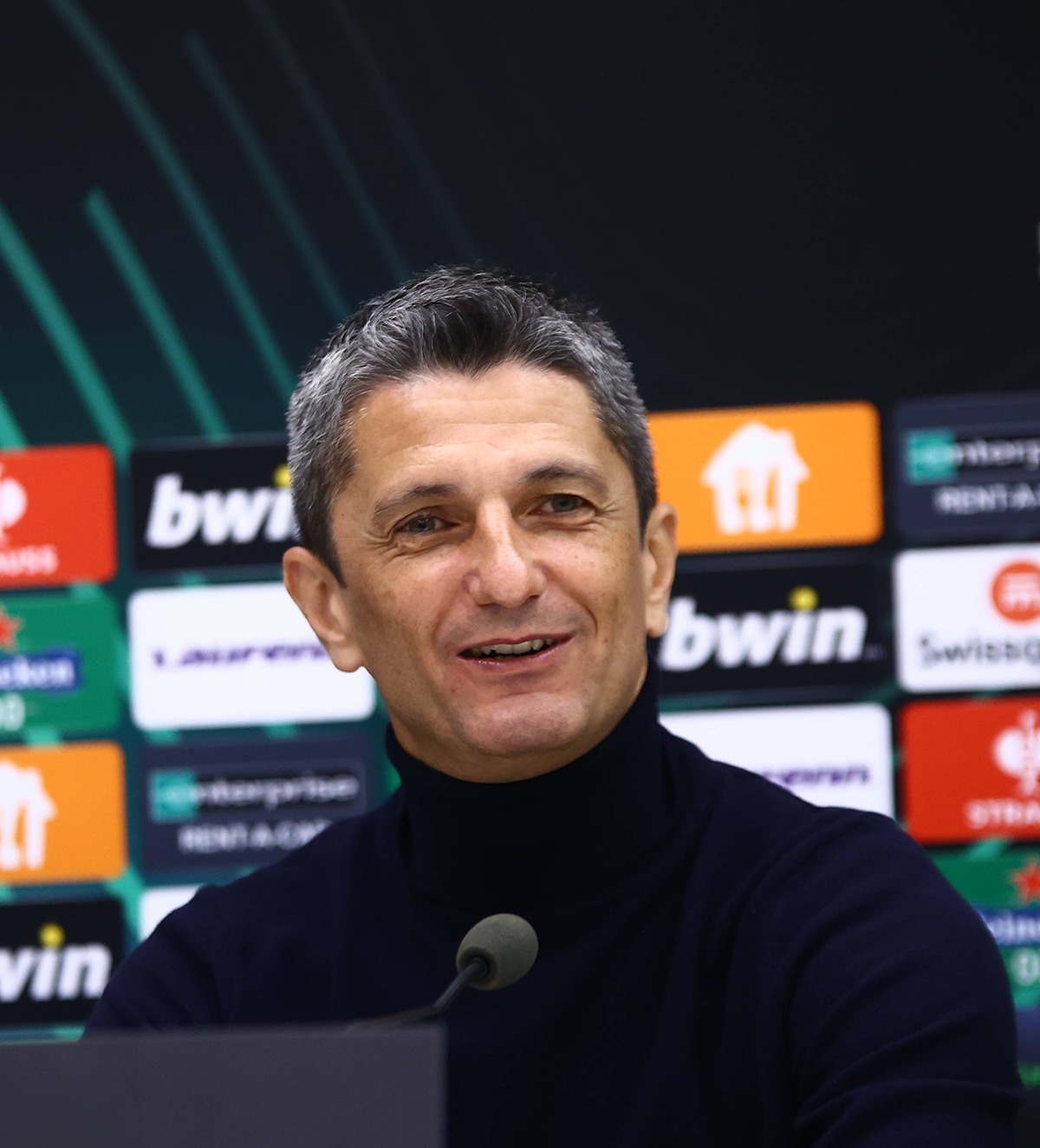 Lucescu revine în Orientul Mijlociu Tehnicianul român a semnat un contract de top cu campioana Qatarului » Ce salariu va avea