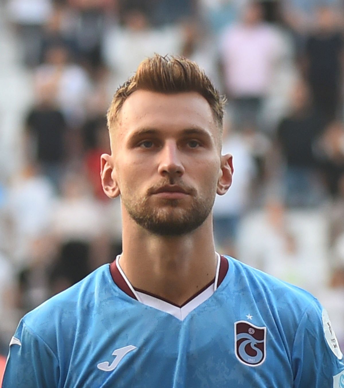 Denis Drăguș s-a decis! Unde vrea să joace atacantul dorit cu insistență de FCSB. Care e obiectivul său