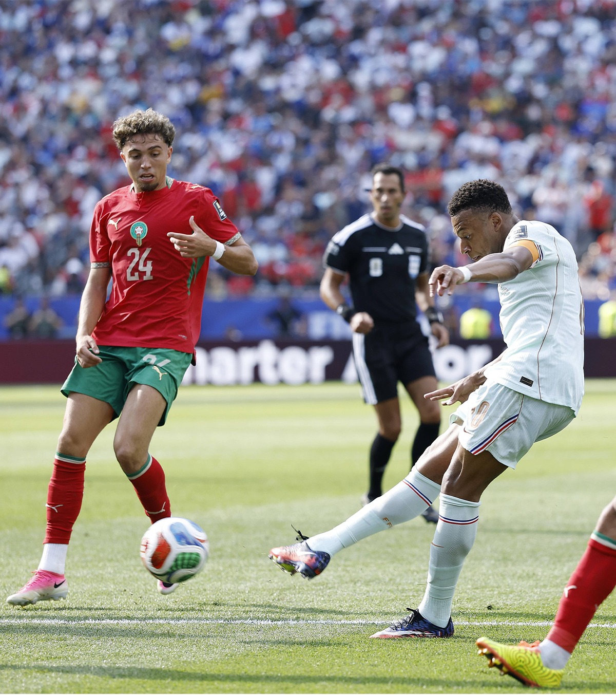 Siamezii Mondialului Mbappe e la fel ca Messi! Performanța bifată de amândoi, după un eșec în timpul meciului. Golgheterii sunt nedespărțiți