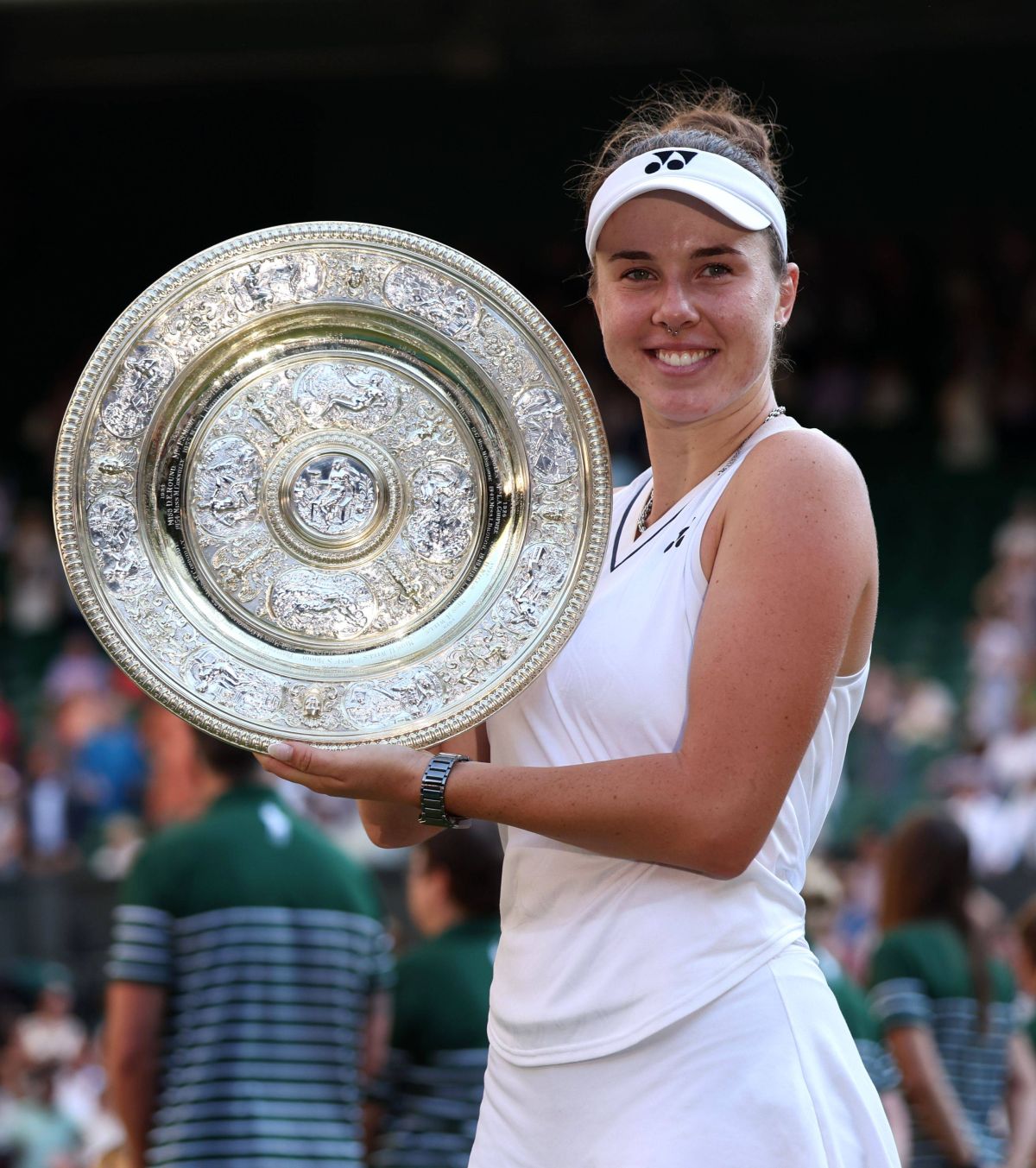 Triumf istoric la Wimbledon VIDEO. Jucătoarea care a învins-o pe Sorana Cîrstea a cucerit primul trofeu de Grand Slam la 21 de ani!