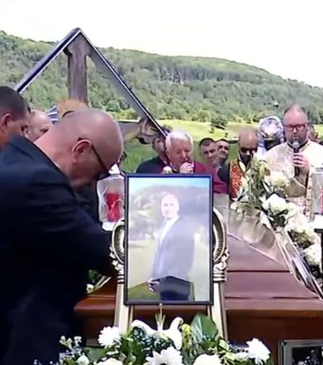 Gabi Mureșan, condus pe ultimul drum Sute de oameni au fost prezenți la înmormântare. Eugen Trică: „România a pierdut un mare om, un campion”