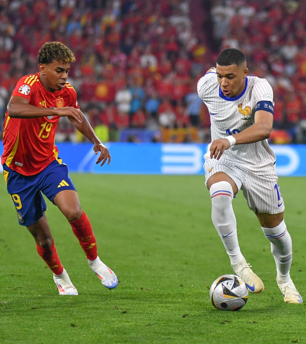 Încep semifinalele CM 2026 LIVE de la ora 22:00, Franța - Spania. Mbappe și Yamal se luptă pentru calificarea în marea finală