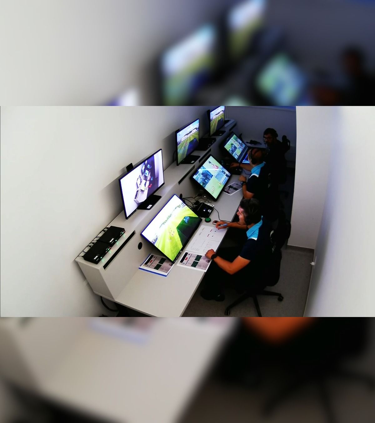 Hub VAR sau debaraua bunicii? FOTO. Imagini dezolante cu sediul centralizat construit de FRF la Mogoșoaia